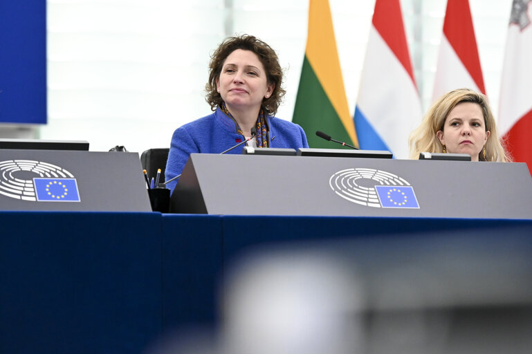 Fotogrāfija 23: EP Plenary session - EU-Armenia relations