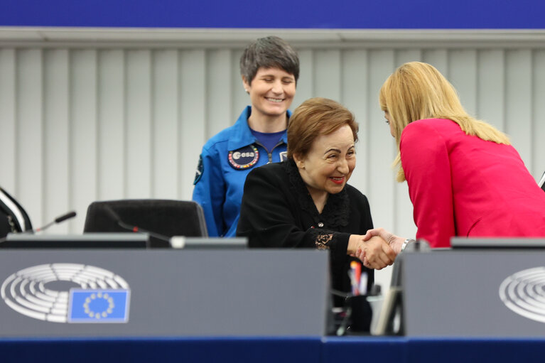 Photo 45 : EP Plenary session - International Women's Day Celebration