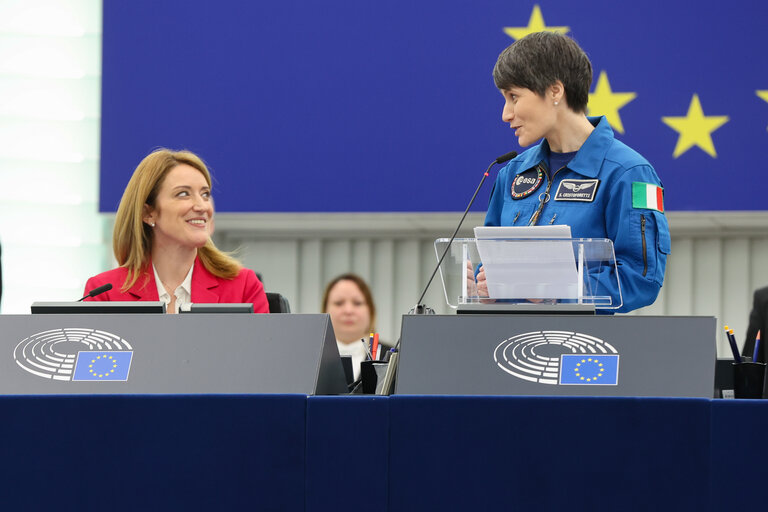 Photo 36 : EP Plenary session - International Women's Day Celebration