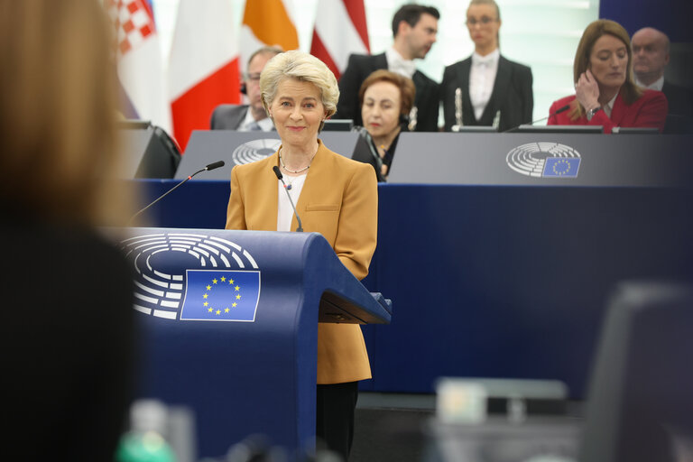 Photo 38 : EP Plenary session - International Women's Day Celebration