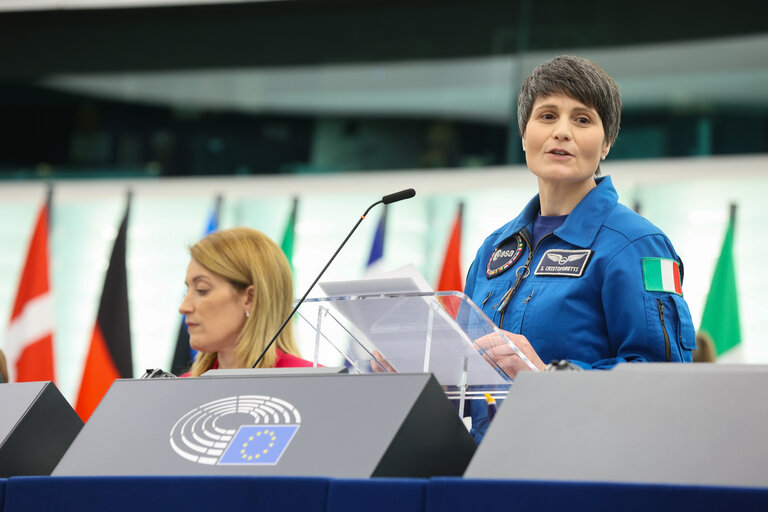 Photo 32 : EP Plenary session - International Women's Day Celebration