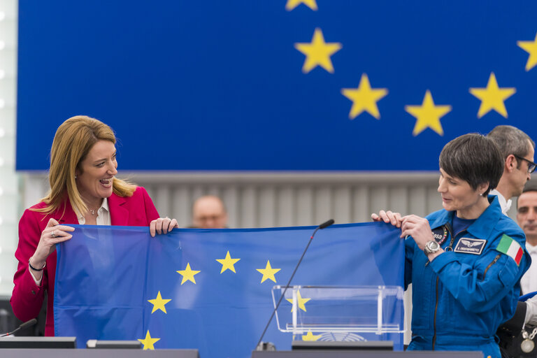 Photo 24 : EP Plenary session.- International Women's Day Celebration