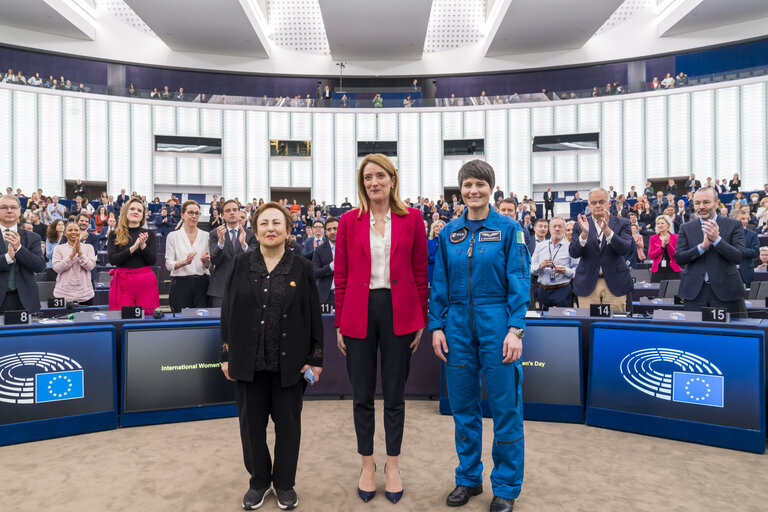 Photo 16 : EP Plenary session.- International Women's Day Celebration