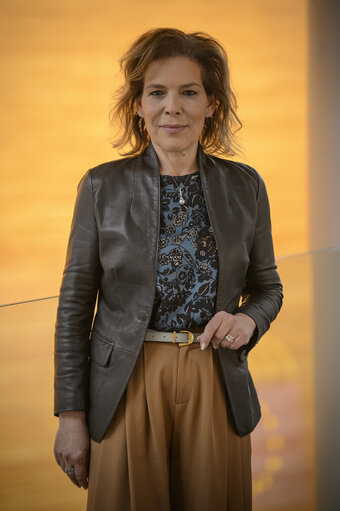 Photo 13: Daniela RONDINELLI in the EP in Strasbourg