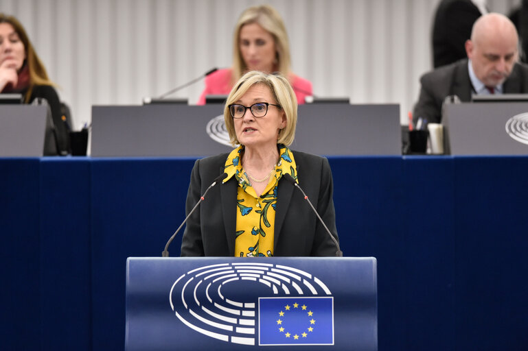 Foto 17: EP Plenary session - Need for immediate reform of the internal rules of the Commission to ensure transparency and accountability in light of alleged conflicts of interests