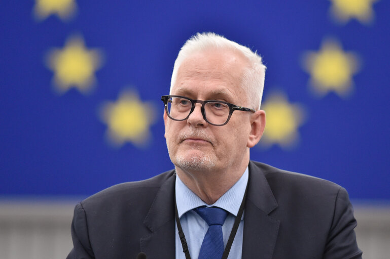Foto 9: EP Plenary session - Need for immediate reform of the internal rules of the Commission to ensure transparency and accountability in light of alleged conflicts of interests