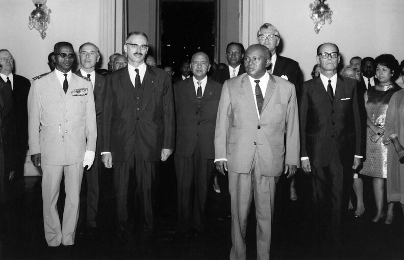 Foto 24: Visit to Madagascar from 9th to 15th January 1969 - Meeting with Minister for foreign affairs