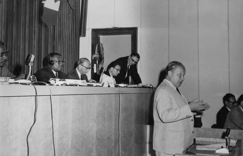 Foto 7: Visit to Madagascar from 9th to 15th January 1969 - Conference