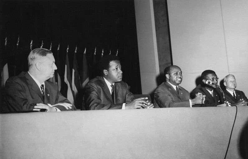 Foto 19: Visit to Madagascar from 9th to 15th January 1969 - Conference