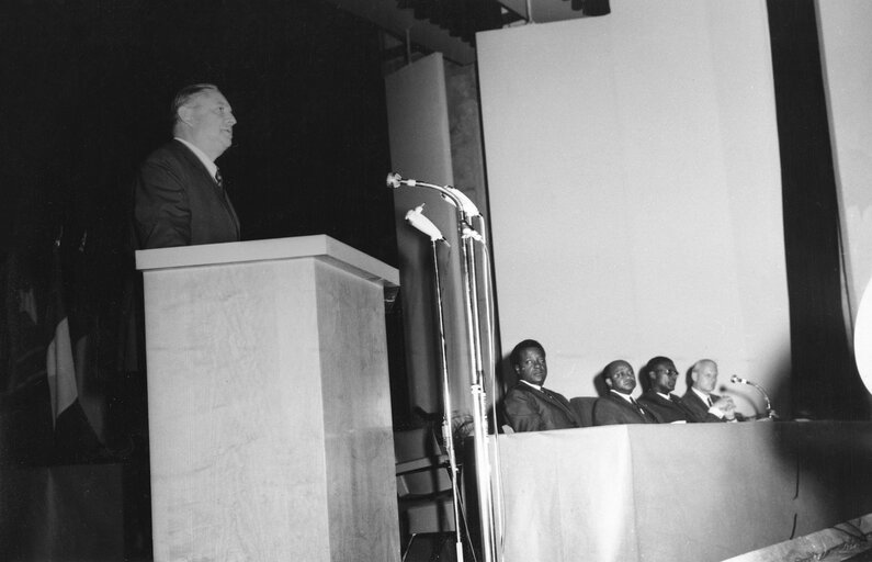 Foto 13: Visit to Madagascar from 9th to 15th January 1969 - Conference