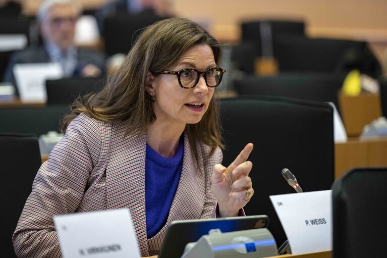 Photo 31: ITRE Committee - Technical presentation by the Commission of the Critical Raw Materials Act