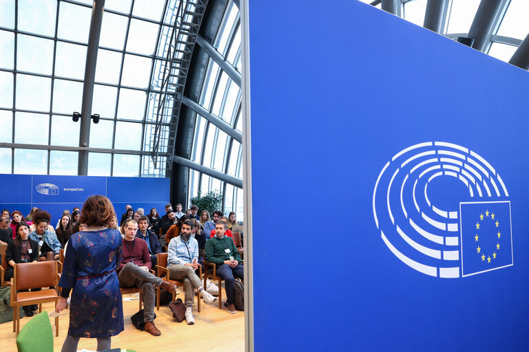 Снимка 18: EP  Media Seminar- Media Content Creators Summit