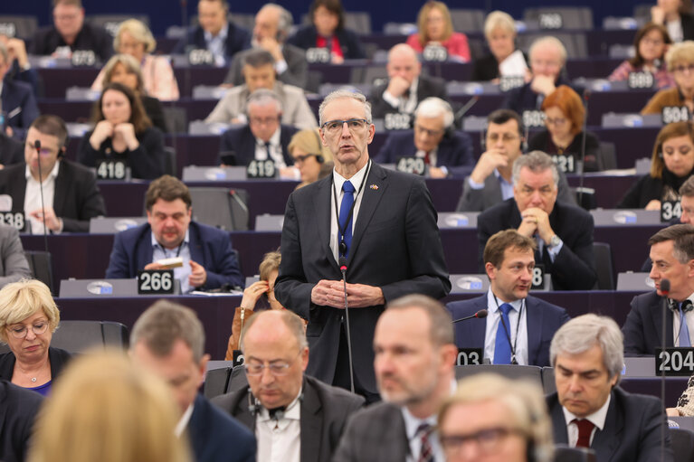 Foto 41: EP Plenary session - Voting session