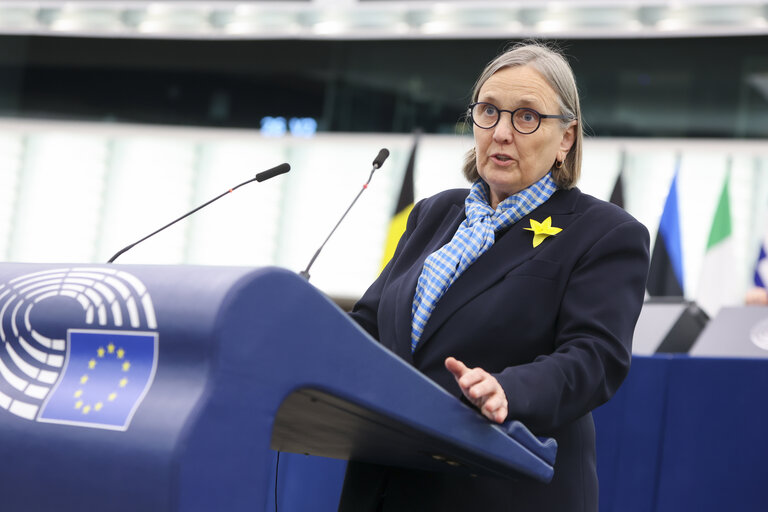 Fotografija 28: EP Plenary session - Dieselgate: suspected wide-spread use of defeat devices in cars to reduce effectiveness of pollution control systems