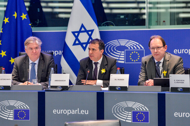 Снимка 7: Delegation for relations with Israel - Exchange of views on the 75th Independence Day of the State of Israel and on EU-Israel longstanding relations and recent developments