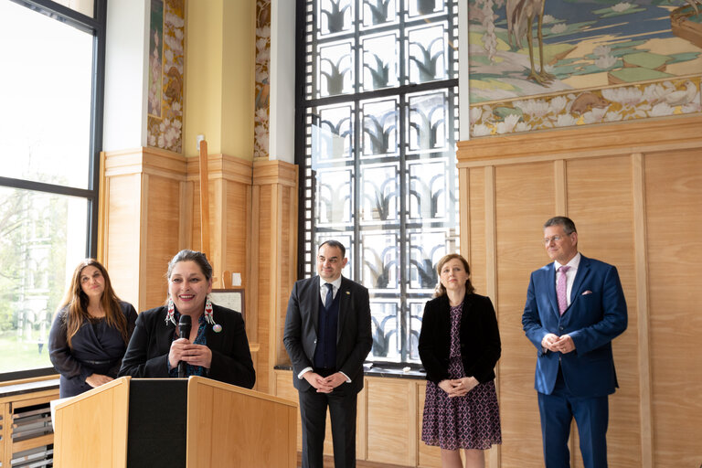 Foto 7: Handover ceremony of replica of Sigismund of Luxembourg Roma Decree to the House of European History