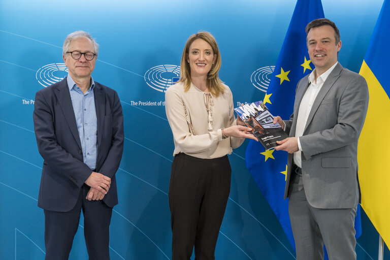 Fotografi 5: Roberta METSOLA, EP President meets with CPJ Press Freedom