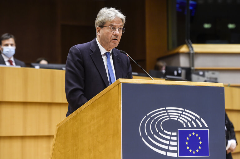 Photo 8: EP Plenary session  - A WTO-compatible EU carbon border adjustment mechanism