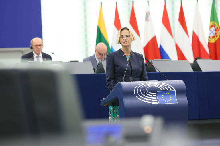 Fotografija 43: EP Plenary session - Revision of the Stability and Growth Pact