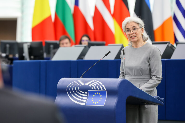 Fotografija 29: EP Plenary session - Revision of the Stability and Growth Pact