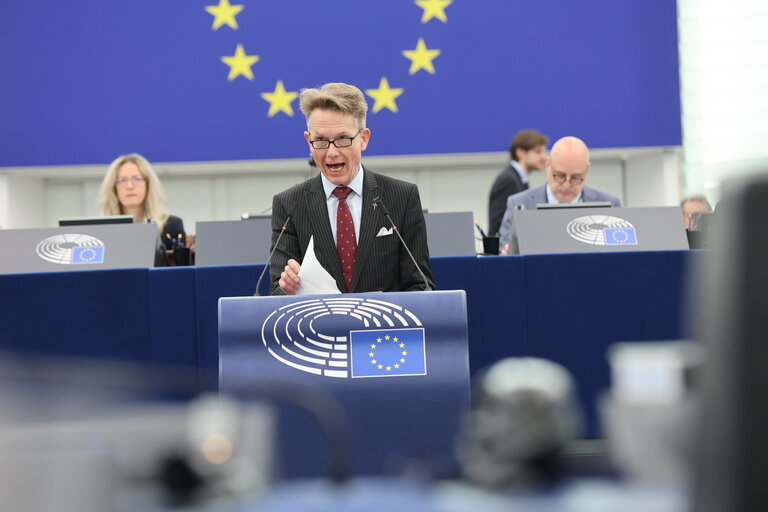 Fotografija 36: EP Plenary session - Revision of the Stability and Growth Pact