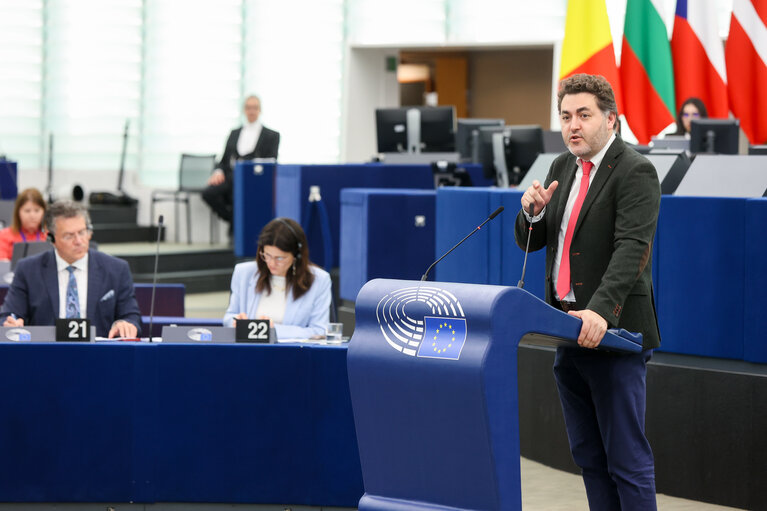 Fotografija 32: EP Plenary session - Revision of the Stability and Growth Pact