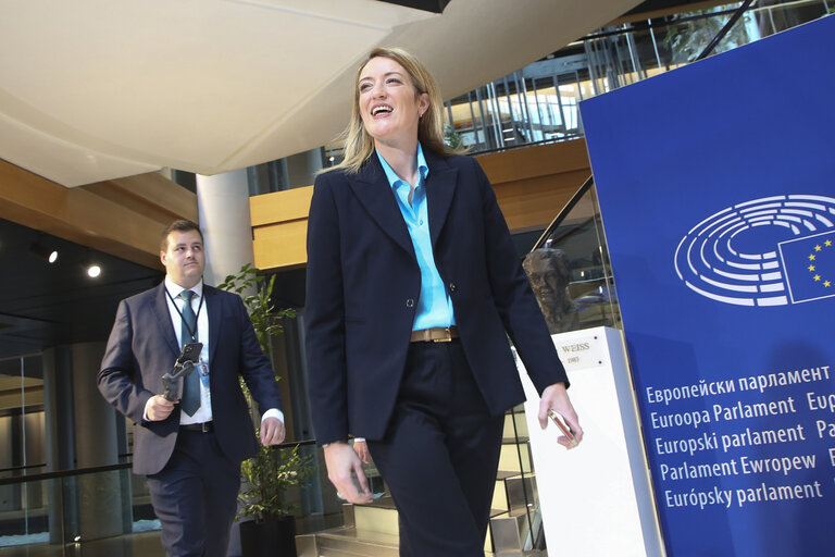 Fotografi 19: Roberta METSOLA, EP President meets with Olaf SCHOLZ, German Federal Chancellor