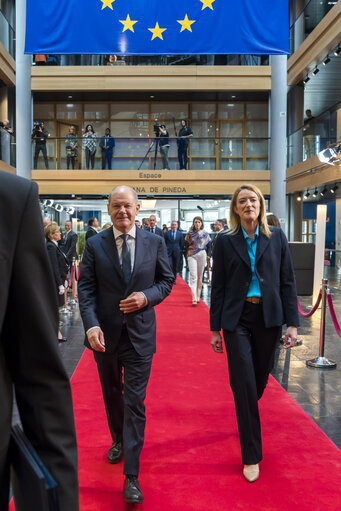 Valokuva 9: Roberta METSOLA, EP President meets with Olaf SCHOLZ, German Federal Chancellor