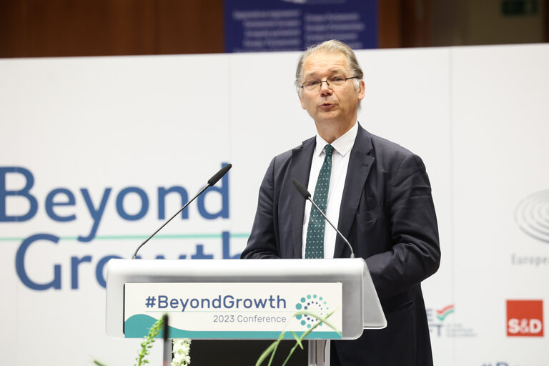 Zdjęcie 25: Beyond Growth 2023 Conference - Pathways towards Sustainable Prosperity in the EU - Opening plenary