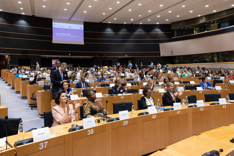 Zdjęcie 1: Women Political Leaders Summit 2023