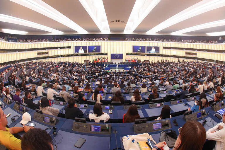 Fotografie 40: European Youth Event (EYE 2023) - Plenary session