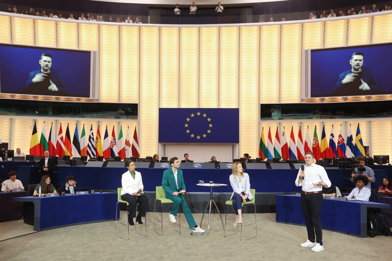 Fotografie 10: European Youth Event (EYE 2023) - Plenary session