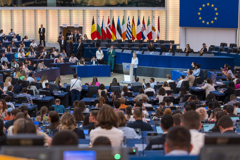 Photo 27: European Youth Event (EYE 2023).- Plenary session