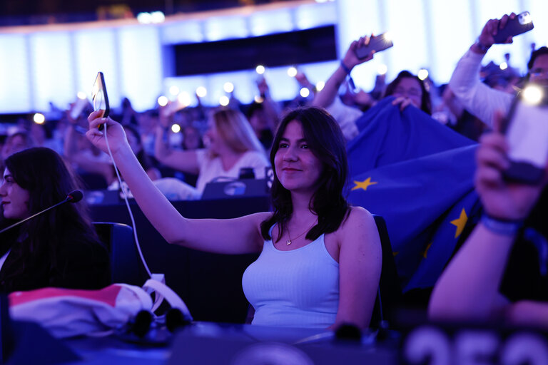 Foto 42: European Youth Event (EYE 2023) - Plenary session