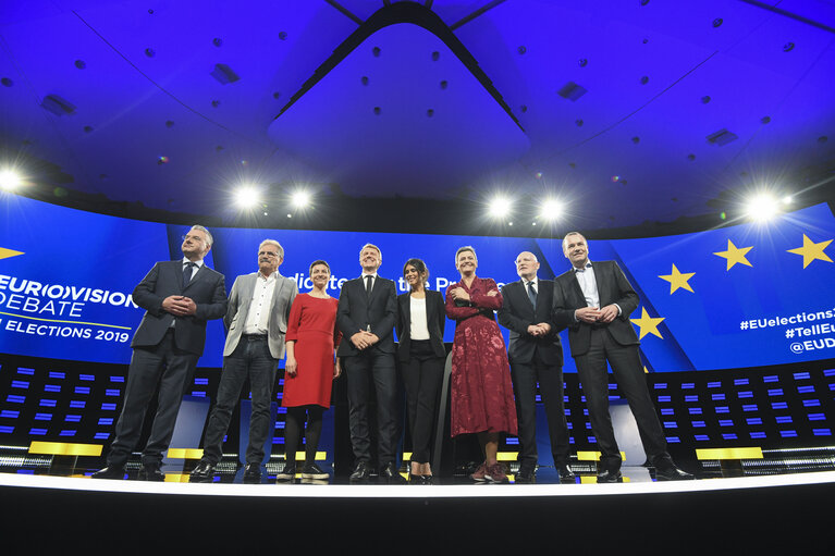 Fotografie 11: Candidates for the Presidency of the European Commission/Eurovision Debate - EU Elections 2019 - Family picture