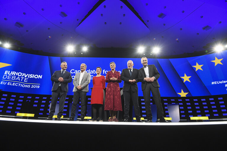 Fotografie 12: Candidates for the Presidency of the European Commission/Eurovision Debate - EU Elections 2019 - Family picture