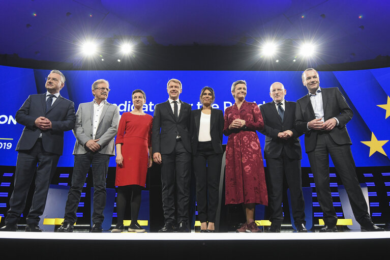 Fotografie 10: Candidates for the Presidency of the European Commission/Eurovision Debate - EU Elections 2019 - Family picture