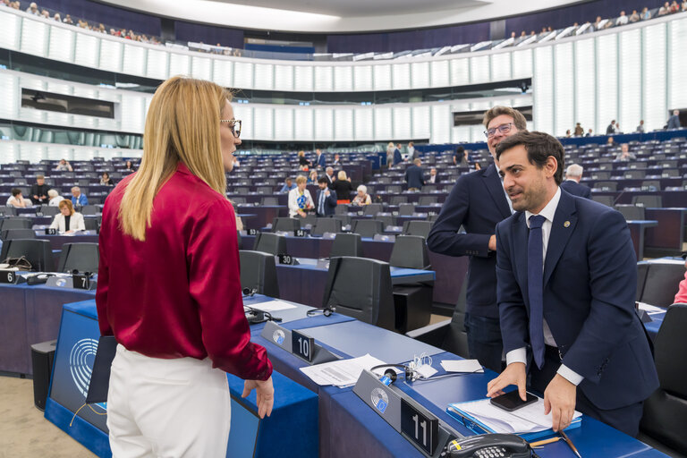 Fotografija 24: EP Plenary session.- Voting session