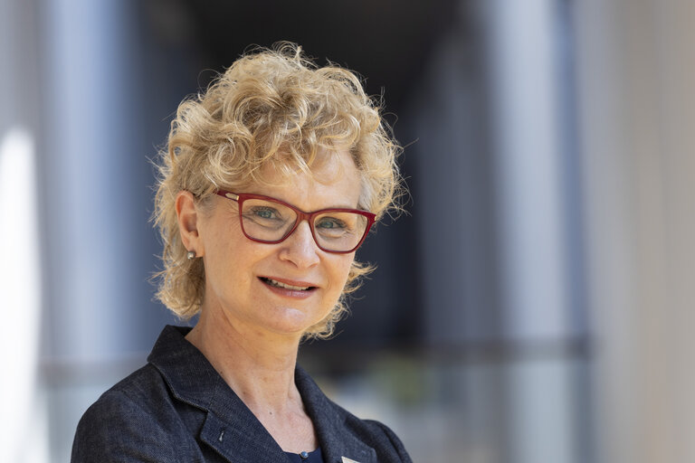 Fotogrāfija 11: Paola GHIDONI in the EP in Strasbourg