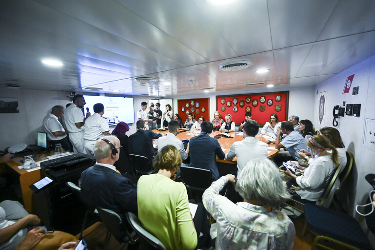 Foto 12: Committee on Civil Liberties, Justice and Home Affairs - Mission on Search And Rescue in Lampedusa (Sicily), Italy, 20 June 2023.