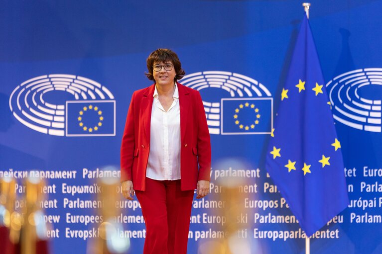 Fotografie 8: Diana RIBA I GINER in the EP in Strasbourg