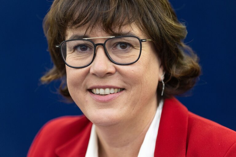 Fotografie 2: Diana RIBA I GINER in the EP in Strasbourg