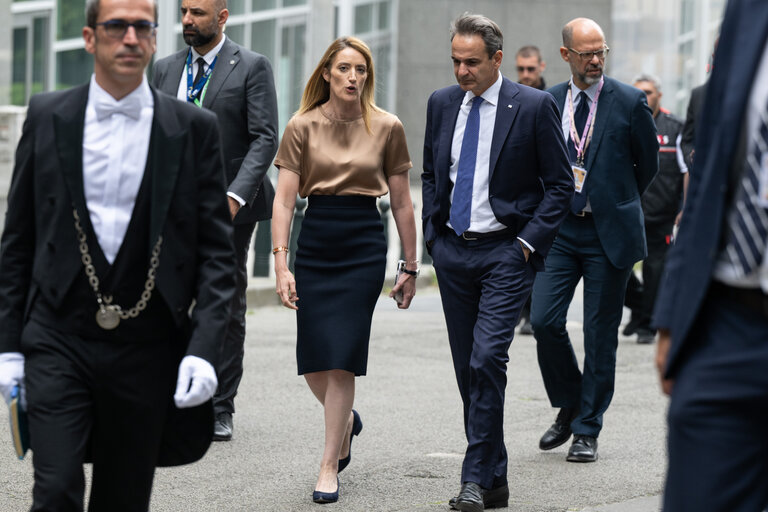 Photo 23: Roberta METSOLA, EP President meets with Kyriakos MITSOTAKIS, Greek Prime Minister