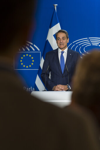 Zdjęcie 16: Roberta METSOLA, EP President meets with Kyriakos MITSOTAKIS, Greek Prime Minister