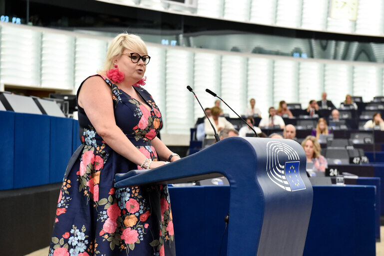 Photo 38 : EP Plenary session - Nature restoration