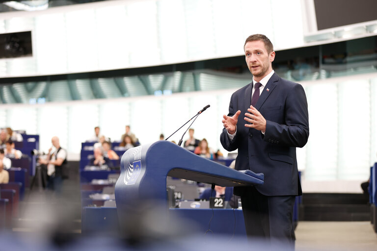 Fotografi 6: EP Plenary session - European chips act