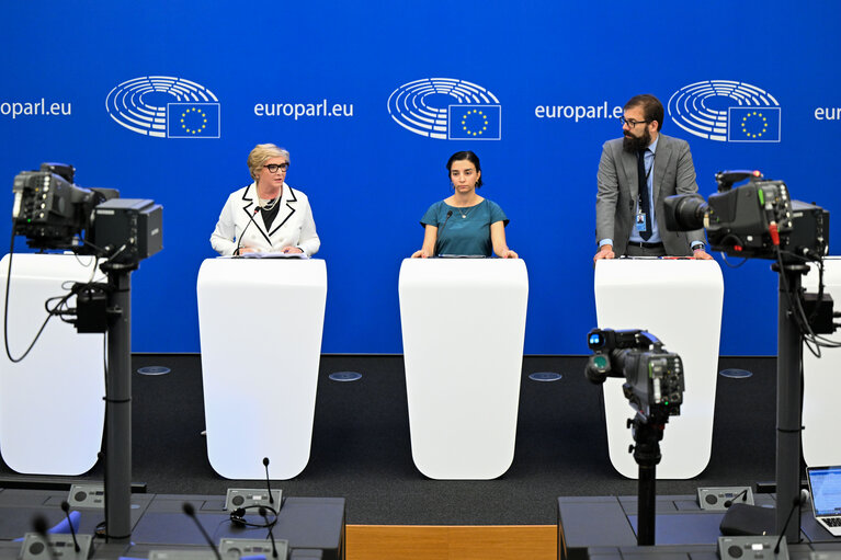 Fotogrāfija 9: Press conference on combating violence against women and domestic violence