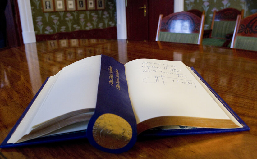 Nobel Peace Prize 2012 - Guestbook