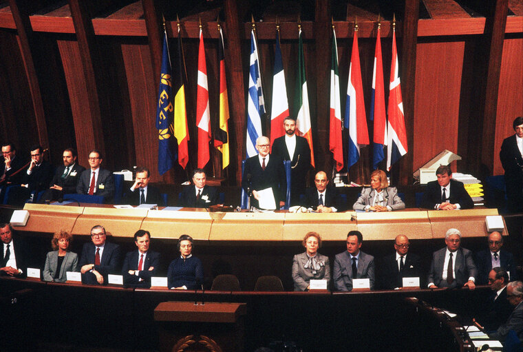 Снимка 9: EP President Pierre PFLIMLIN during plenary session in Strasbourg.