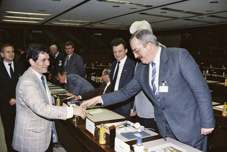 Fotografija 5: Enrique BARON CRESPO EP President meets with a delegation from Poland in Brussels